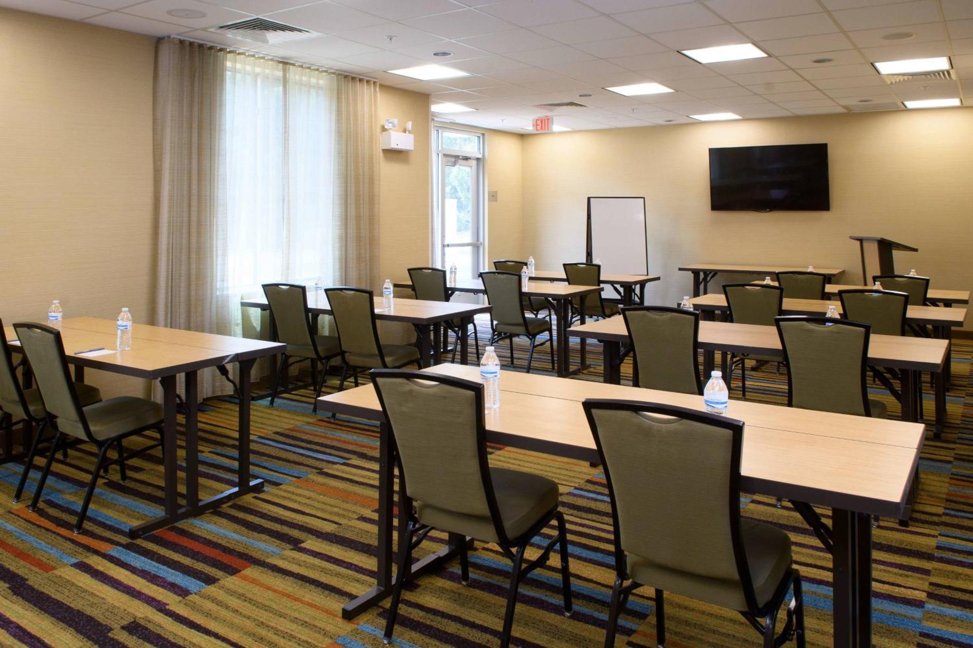 Fairfield Inn & Suites By Marriott Richmond Ашленд Екстер'єр фото